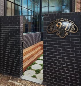 Namo numeris rėmelyje