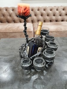 Butelio ir taurelių laikiklis - žvakidė