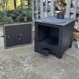 Stove 7 kW with cast-iron rings