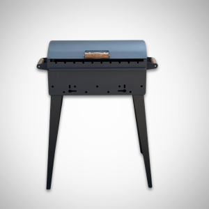 Kompaktiška šašlykinė su dangčiu