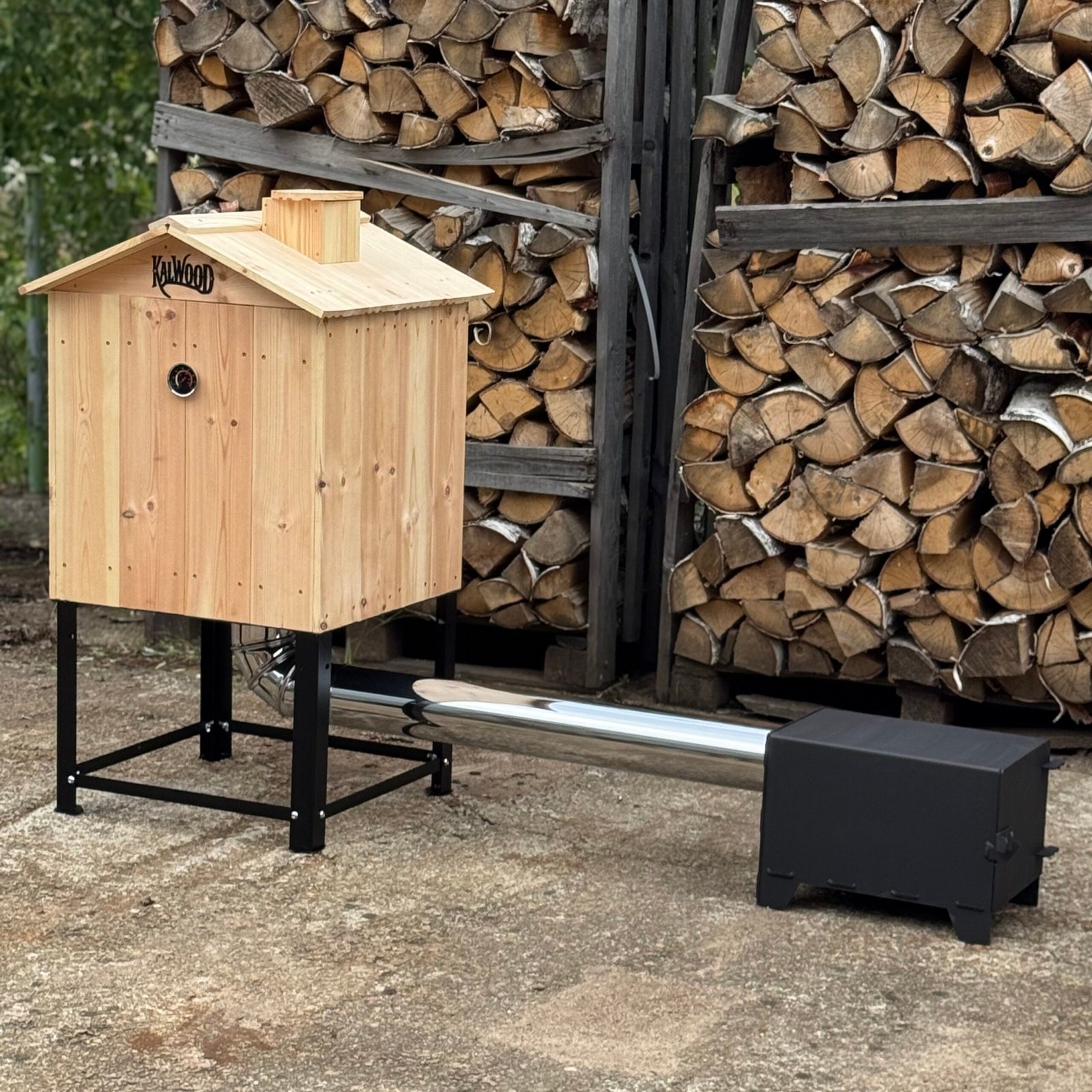 KALWOOD CLASSIC ECO 125 L medinė rūkykla su dūmų generatoriumi