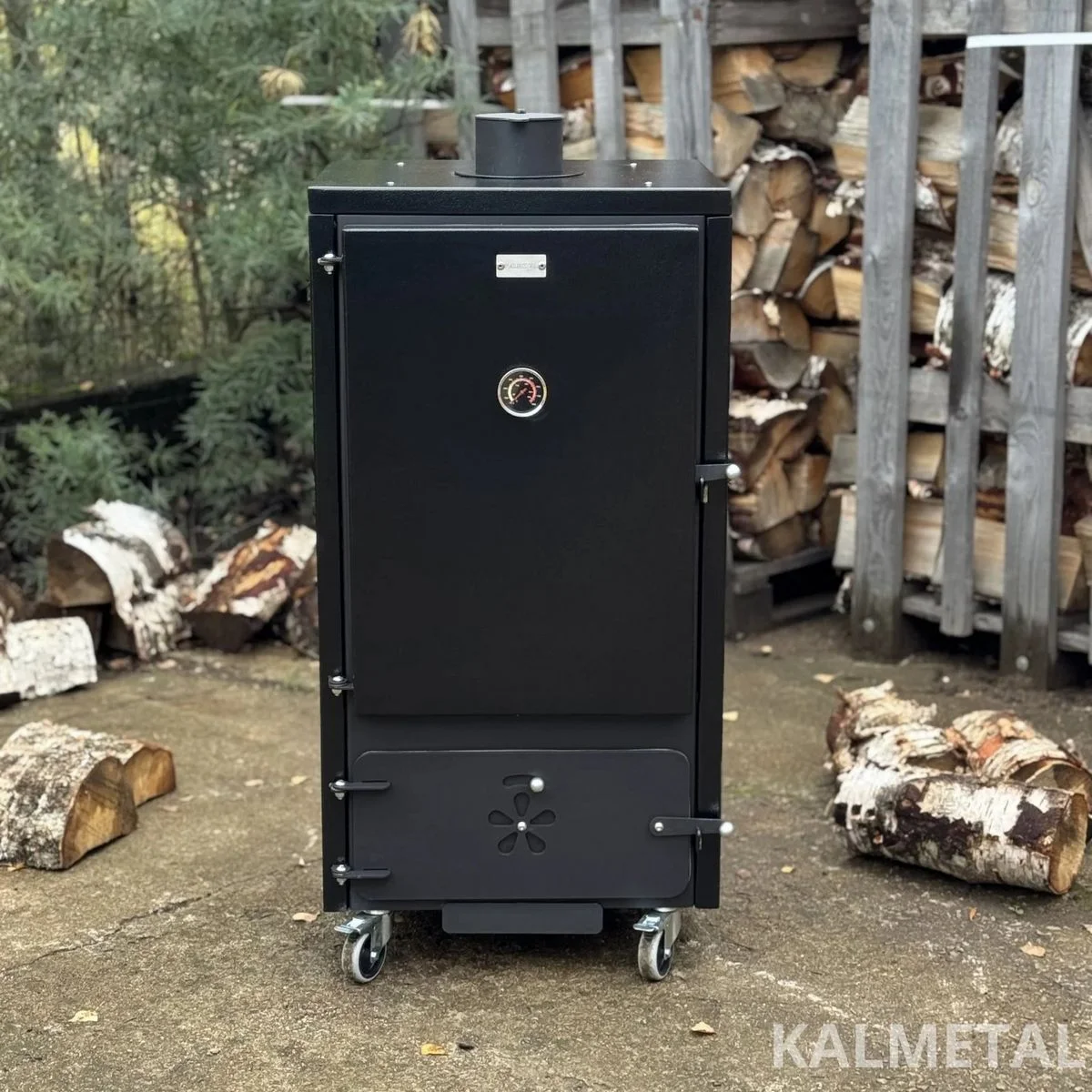 Insulated 135L Capacity Smoker - Image 5