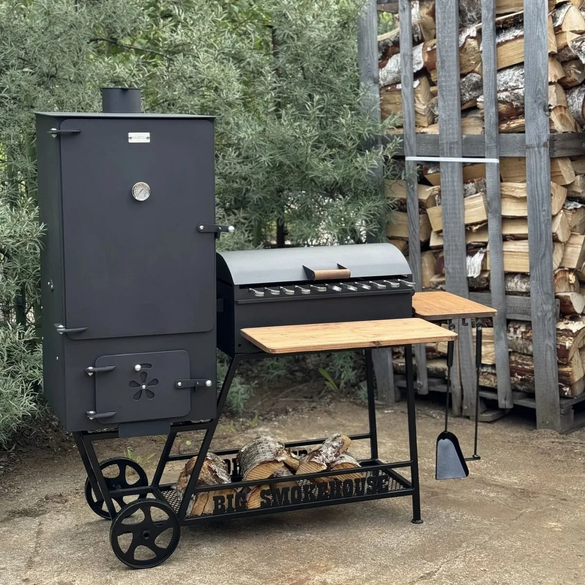 BIG SMOKEHOUSE Outdoor Kitchen - Image 2