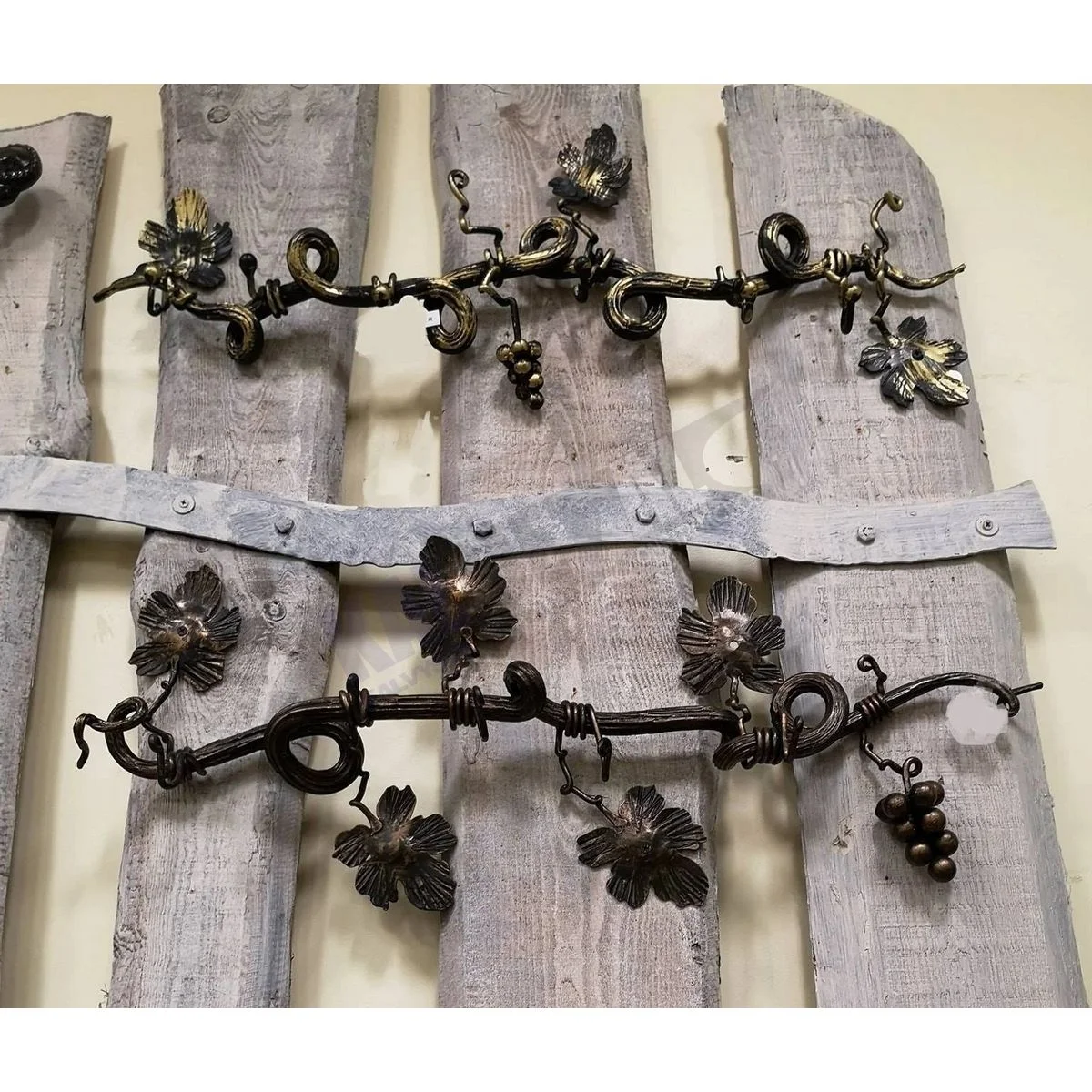 Wrought-iron "Grapevine" Wall Hook - Image 2