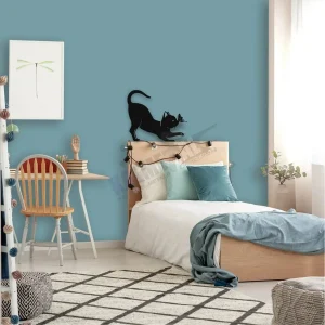 Little Cat with a Butterfly