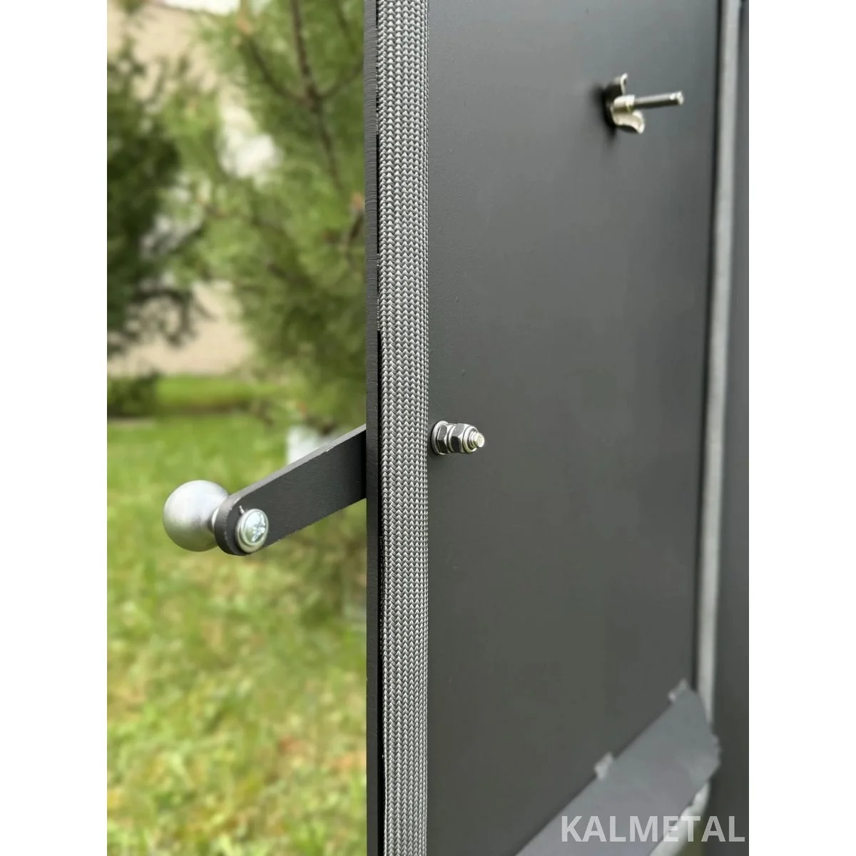 Kompaktiška 70 L rūkykla su ratukais - Image 8