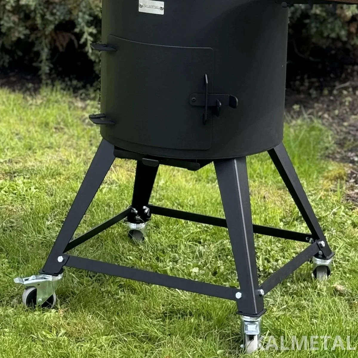 PREMIUM 3MM stove from 8L to 22L with chimney, shelves, and wheels - Image 9